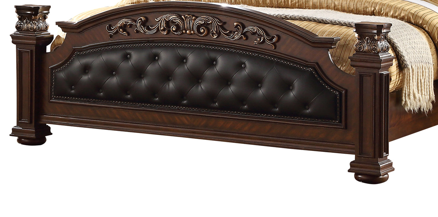Aspen Traditional Style Queen Bed in Cherry finish Wood