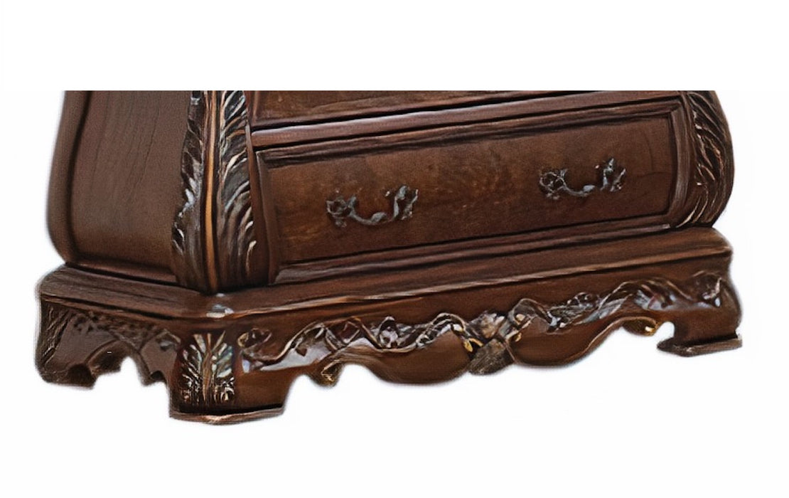 Cleopatra Traditional Style Chest in Cherry finish Wood