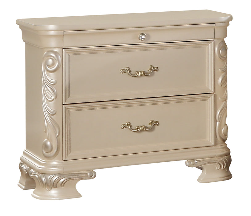 Victoria Traditional Style Nightstand in Off-White finish Wood