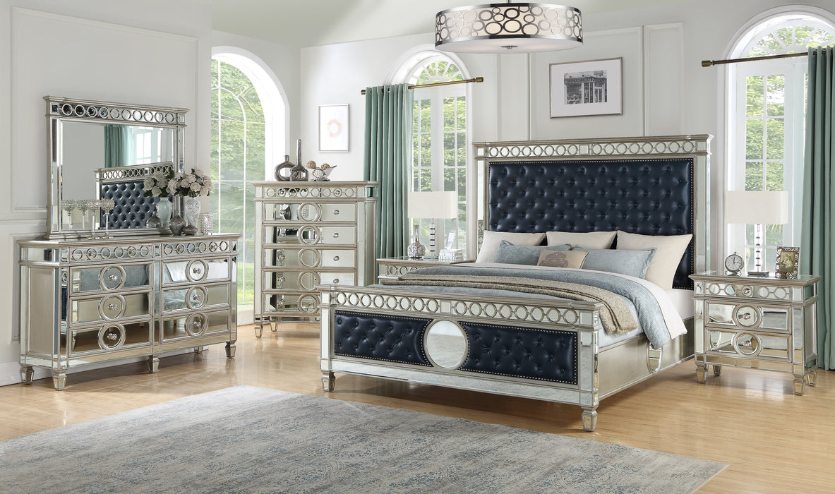 Brooklyn Contemporary Style King Bed in Silver finish Wood