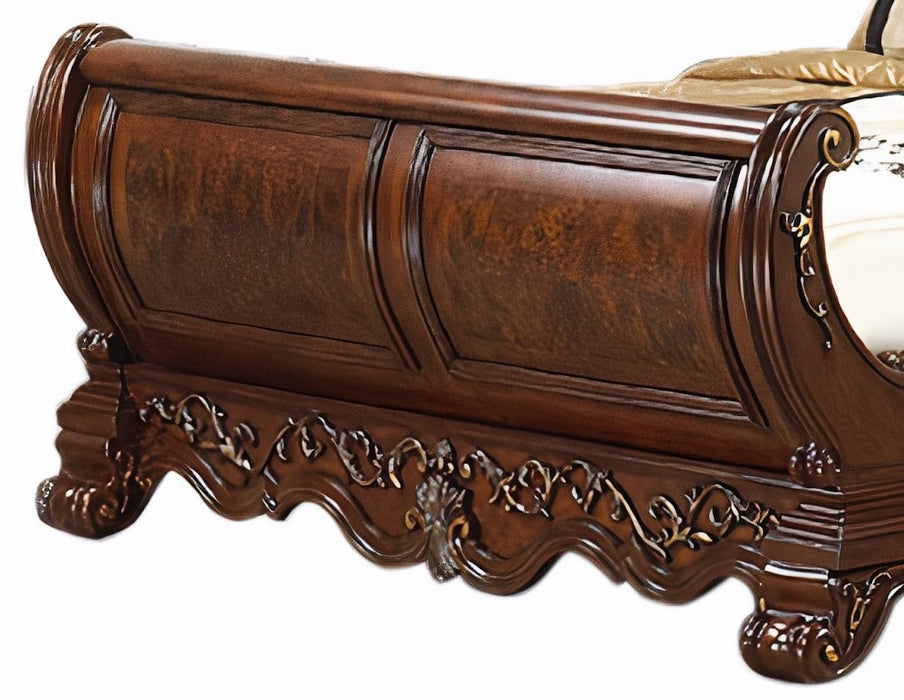 Cleopatra Traditional Style King Bed in Cherry finish Wood