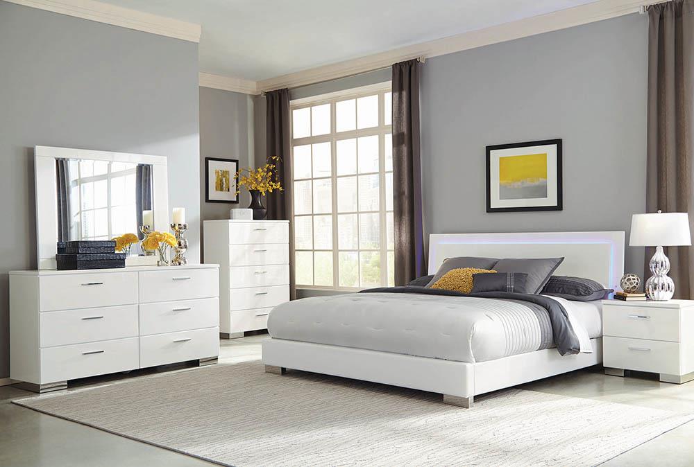Felicity Contemporary White and High Gloss California King Bed image