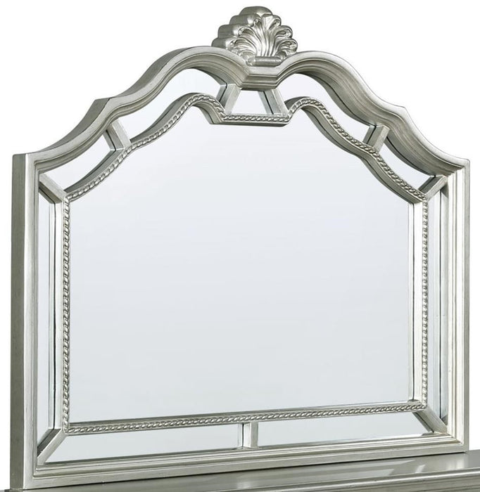 Crown Mark Sterling Mirror in Silver B7660-11 image