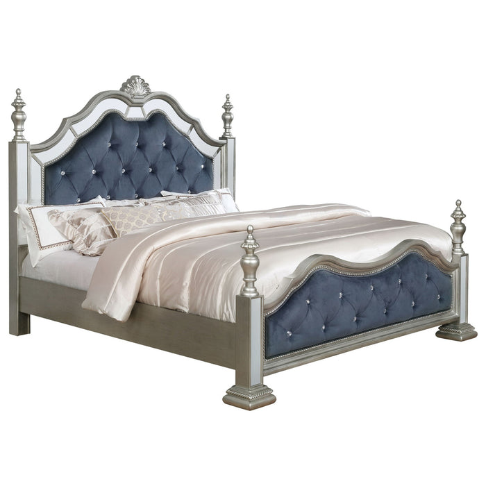 Crown Mark Sterling Queen Poster Bed in Silver image
